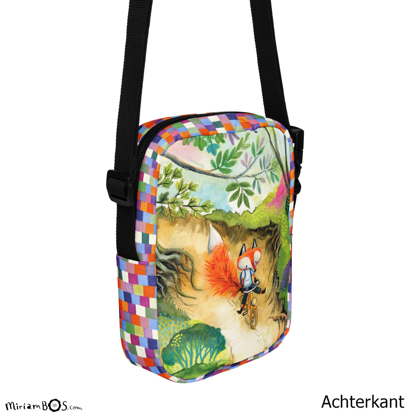 Een stoere crossbody bag - August op de fiets