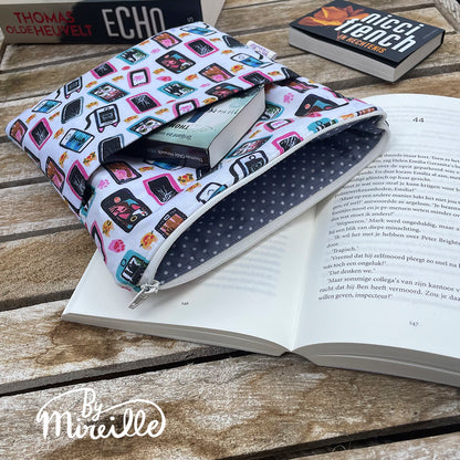 Boekenhoes (L) - Kattenkwaad telefoontjes
